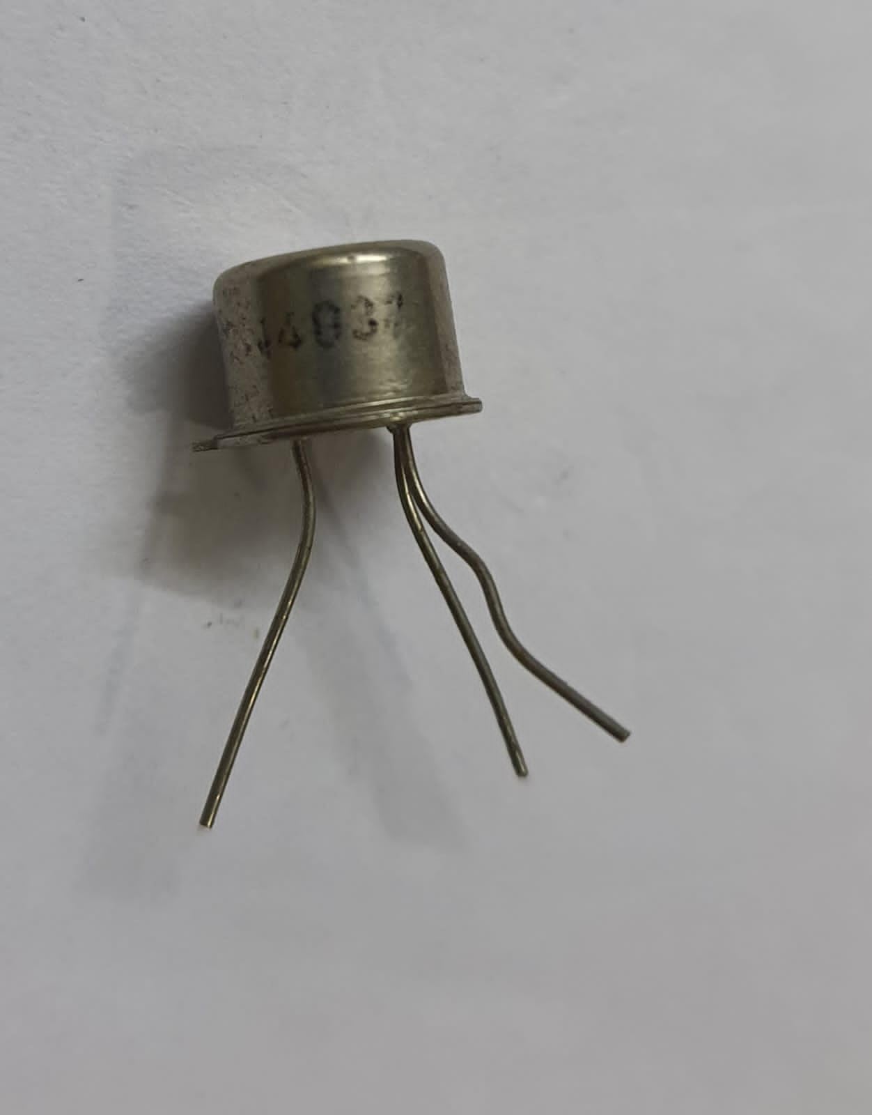 2N4037 PNP Silicon Transistor, 3-Pin Metal Case-image-44