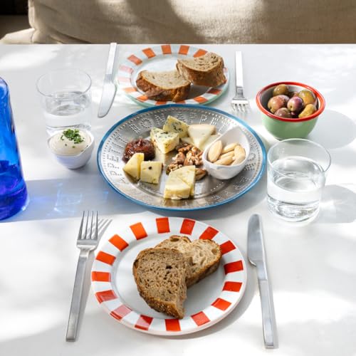 Talking Tables Bon Appetit Handgefertigtes Emaille-Teller mit Fisch-Design langlebig leicht perfekt für Outdoor-Dining Picknick Camping und Strand stilvolles Sommergeschirr spülmaschinenfest 20 cm