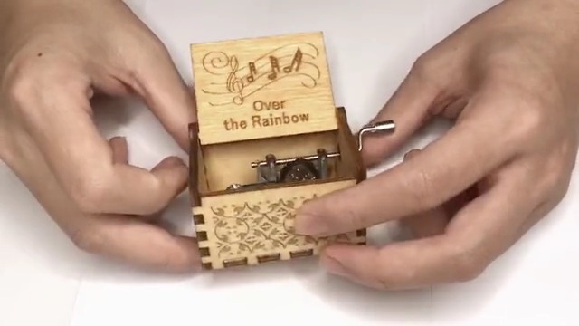 ぷ※紹介文必読ページ！！ドラム缶BOX！ Amazon.com: Ucuber Over The Rainbow Music Box, Wood Engraved Music