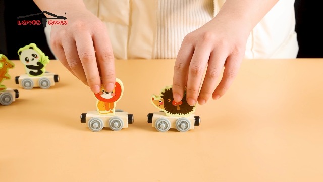 Ensemble de 11 Trains d'Animaux Magnétiques en Bois pour Tout-Petits de 1 à 3 Ans, Jouets Éducatifs Préscolaires d'Apprentissage, Cadeaux Sensoriels pour Garçons et Filles