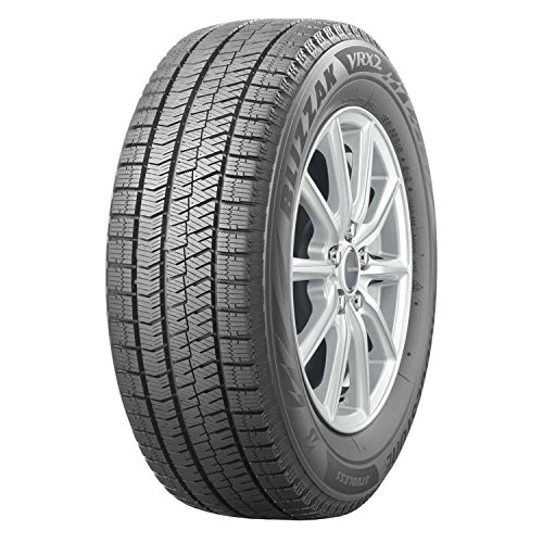 ブリザック スタッドレスタイヤ 205/55R17、昨年購入3月まで使用 