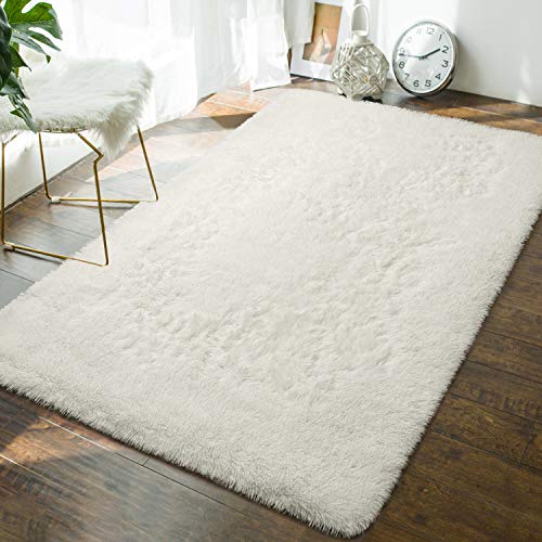 Andecor Soft Fluffy Bedroom Rugs, 4 x 6 Feet Indoor