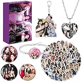 PfirstDa Blackpiink Merchandise Set, Bllackpink Cadeau Badges Porte-clés Colliers Bracelet Carte Autocollants, Blackpiink Fans Items