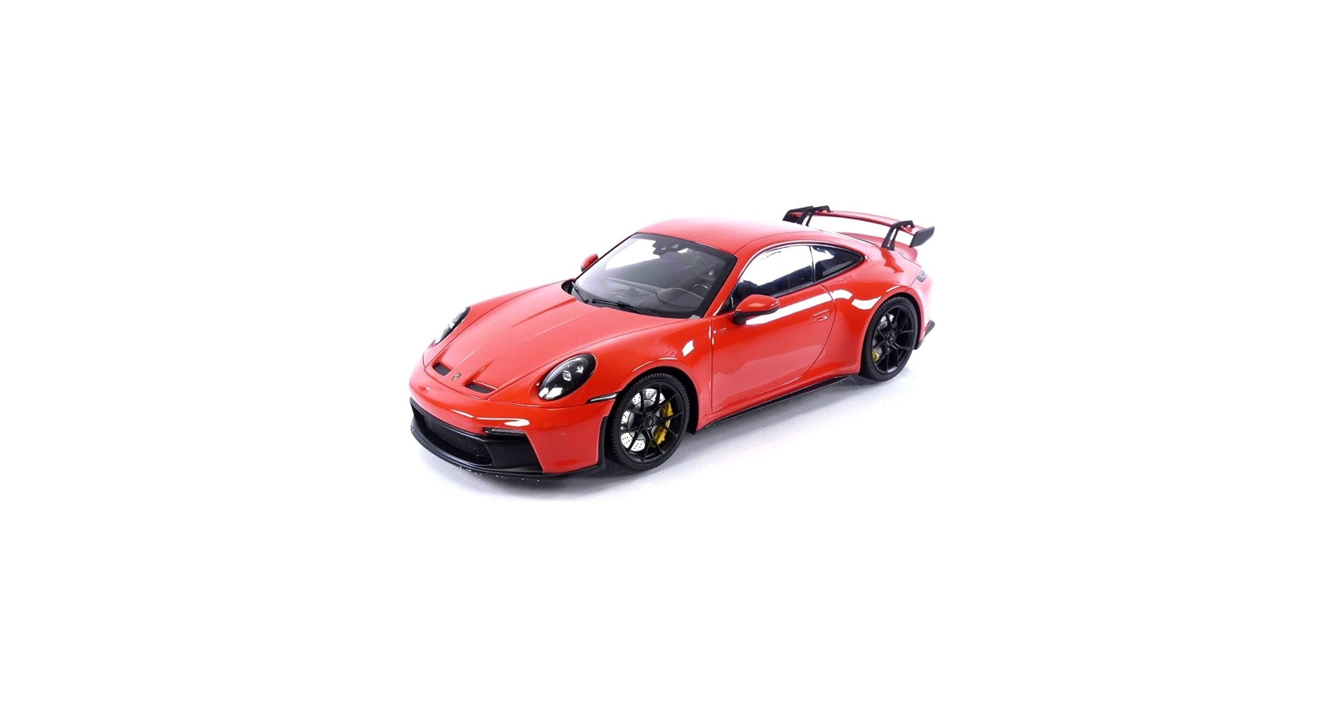 ミニチャンプス 1/18 ポルシェ 911 (992) GT3 2021 Amazon.com: MINICHAMPS 1/18 - P-ORSCHE 911 (992) GT3-2021