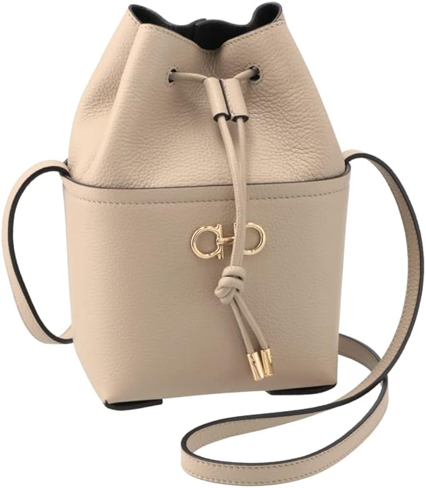 訳ありセール 格安）（訳ありセール 格安）Ferragamo フェラガモ