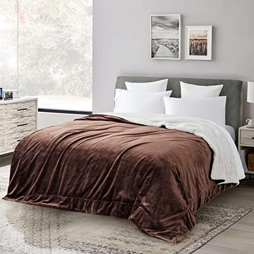 Aspire Homeware Sherpa Fleece Blanket King Size Bed Throws Blankets for Sofas Reversible Soft & Fluffy Thick Large Travel Blanket Microfiber Sofa Throw (Coffee, (200 x 240 cm)) - Cosy Home Interiors Aspire Homeware Sherpa Fleece Blanket King Size Bed Throws Blankets for Sofas Reversible Soft & Fluffy Thick Large Travel Blanket Microfiber Sofa Throw (Coffee, (200 x 240 cm)) - Image 8