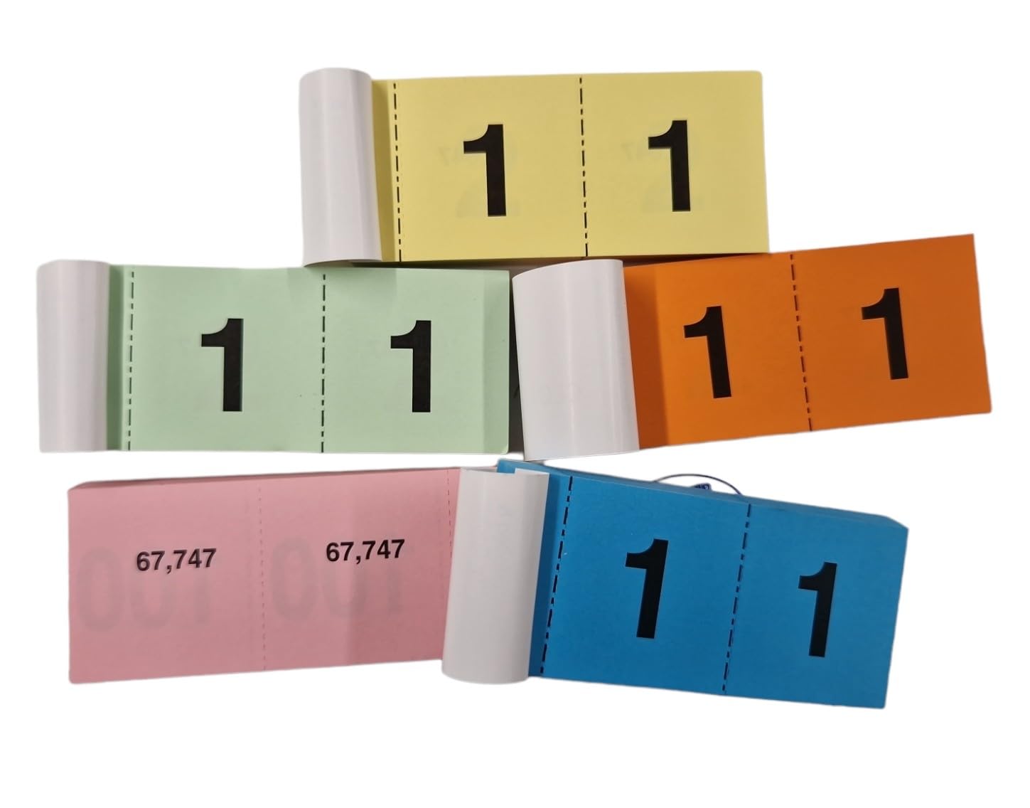 Bingosupermarket Cloakroom raffle tickets 1-200 (5)