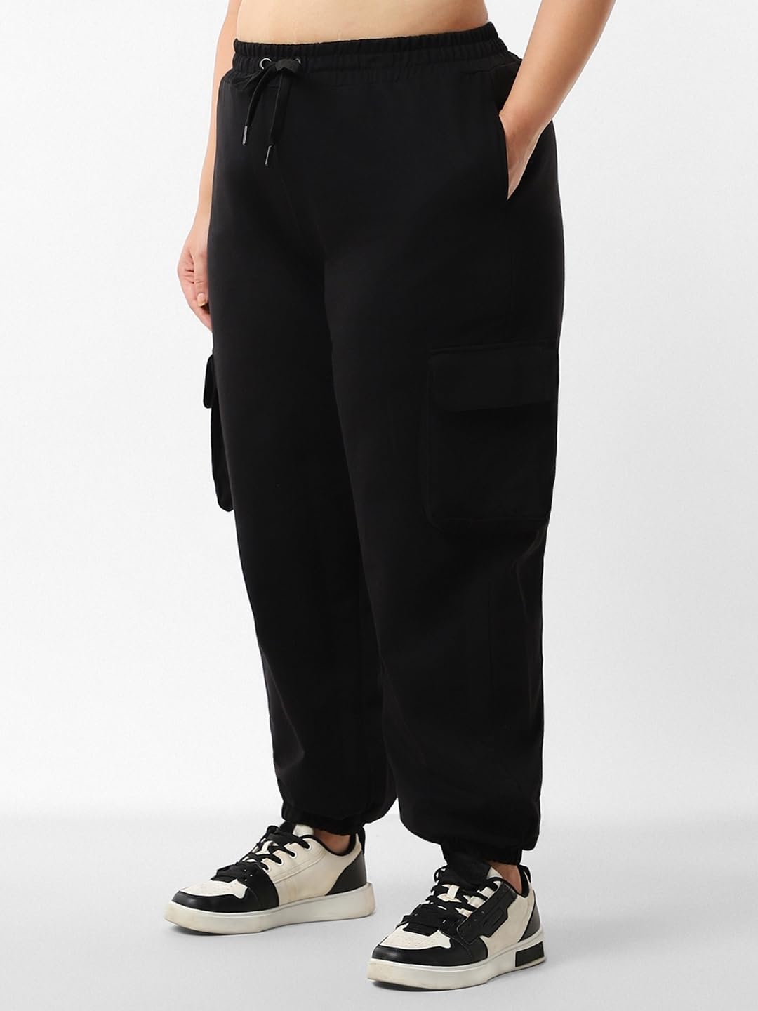 Bewakoof Damskie spodnie dresowe Air 1.0 Oversized Terry Cargo Plus Size