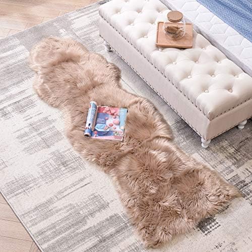 LEEVAN Sheepskin Rug Faux Fur Rug Super Soft Fluffy Chair Cover Seat Shaggy Single Pelt Floor Mat Carpet Accent Home Decor (Coffee, 2' x 6')