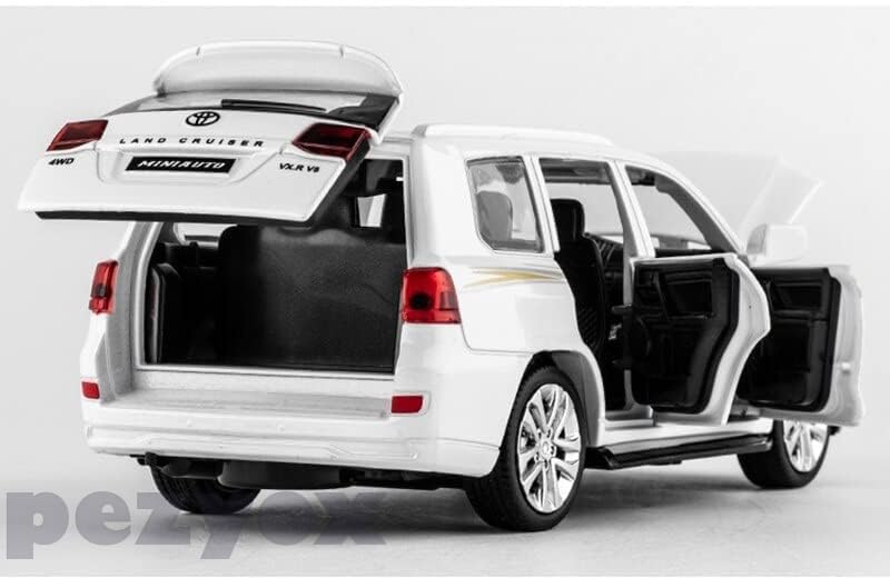 Image of Metal Pull Back Diecast Car 1:32 Land Cruiser Pull Back Car Model with Sound Light Boys Gifts Toys for Kids (White)