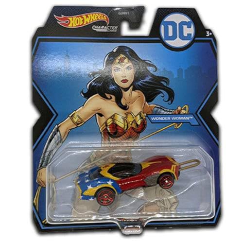 Hot Wheels DC Comics GYB48 - Coche de metal - Wonder Woman - Character Cars 1/64 - Novedad 2021