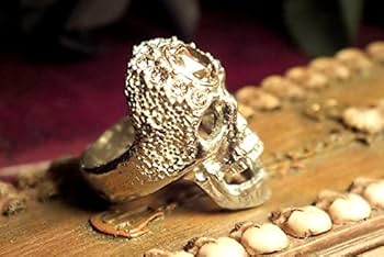 未使用品⭐︎アルケミーゴシック　フェアリー彫刻の腕輪 未使用品⭐︎アルケミーゴシック フェアリー彫刻の腕輪 ALCHEMY