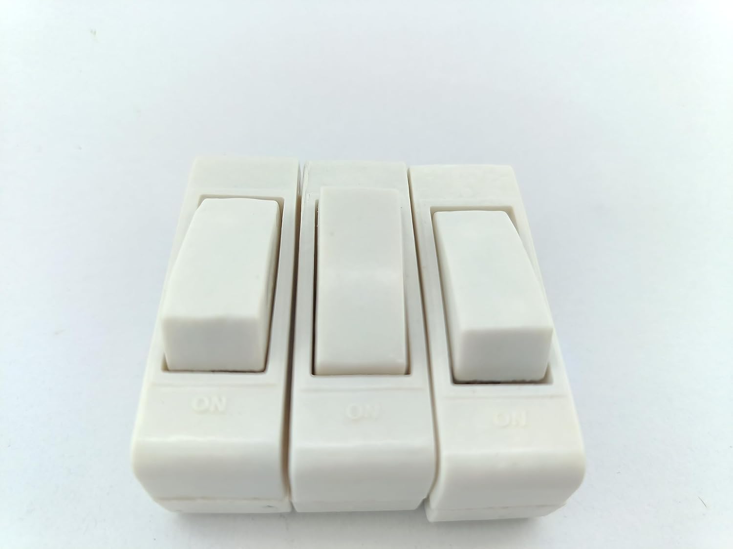 Electrical Bed Switch Plastic Hanging Type with On/Off Button Pull Cord Style Switch for Lamps and Appliances Easy Installation Household Switch White Color (Pack of 3) Pieces-picture-10