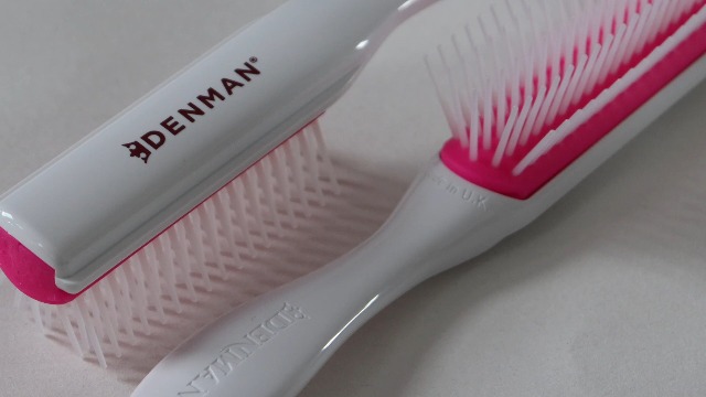 Amazon.com: Denman Mini Curl & Blow-Dry Styling Brush – Define