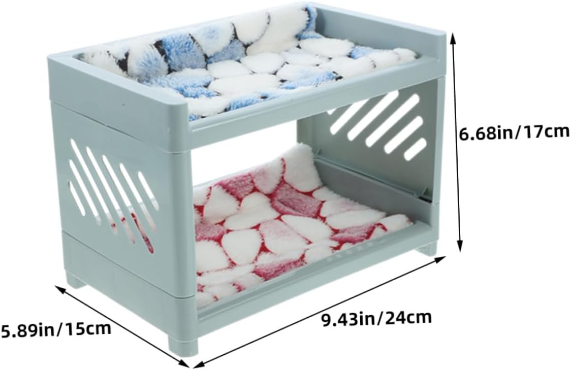 VOSAREA Small Animal Bunk Bed with Cushions and Blankets Double-Layer Guinea Pig Hideout House Hamster Bed Plush Mattress Set for Small Pets Indoor Use Random Color
