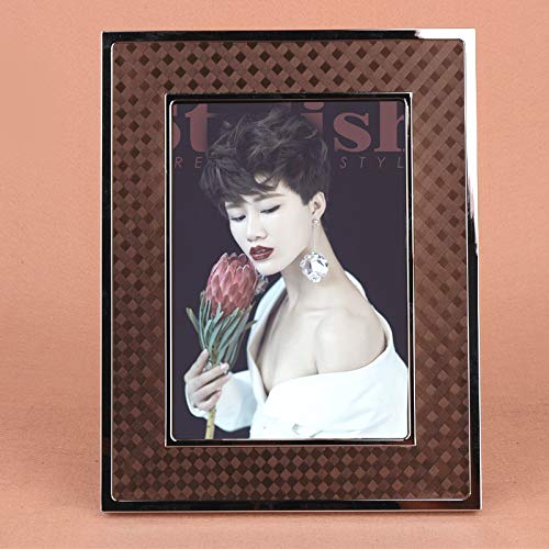 k̃_ȃ^z̃tHgt[FlƑ̉Ƃ̑̂߂̃Mtg7C`G211