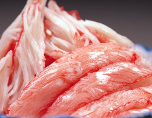 重なったカニカマ