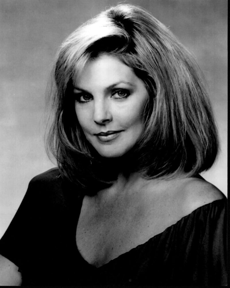 Amazon.com: Posterazzi Priscilla Presley Headshot Black And White