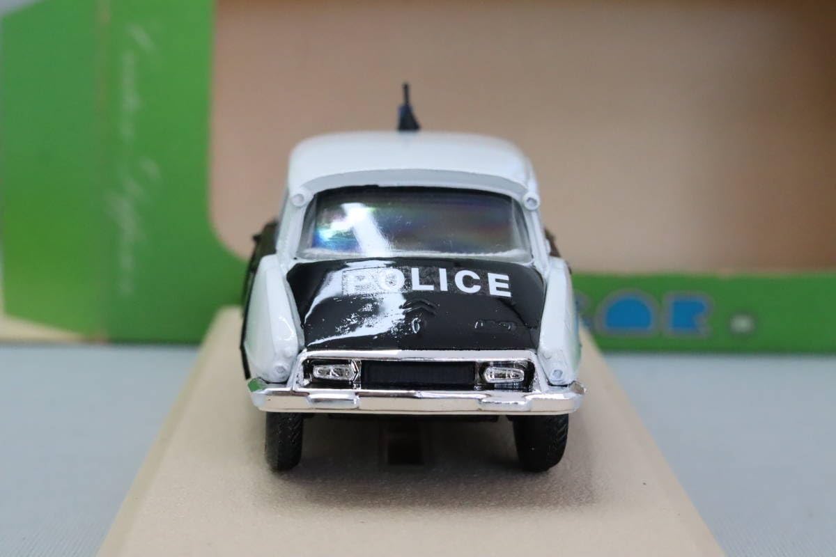 Amazon | エリゴール 1121A シトロエン DS21 1967 パトカー パリ警察