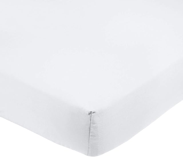 Amazon Basics Microfiber Fitted Single Sheet - Bright White, Super King Size (180 x 200 x 30cm), Lightweight, Soft & Wrinkle-Resistant