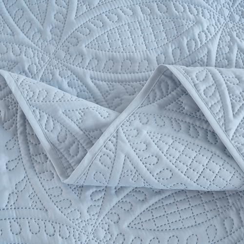 Image of Chezmoi Collection Austin King Oversized Bedspread Set, 3-Piece Pinsonic Quilted Lightweight Microfiber Bedspread Coverlet, Cool Gray