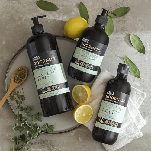 Baylis & Harding Oud, Cedar & Amber Lotion - 3 Pack, 500ml - Image 5