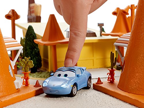 cars cozy cone motel playset