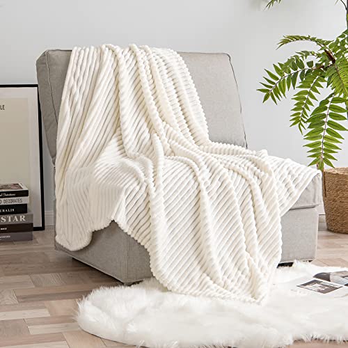 Miulee Cream White Throw Blanket Flannel Fleece Velvet Plush Bed Blanket As Bedspread/Coverlet/Bed Cover (Throw, 50" X 60") - Super Soft, Lightweight, Warm And Cozy For Couch Sofa #TOP1