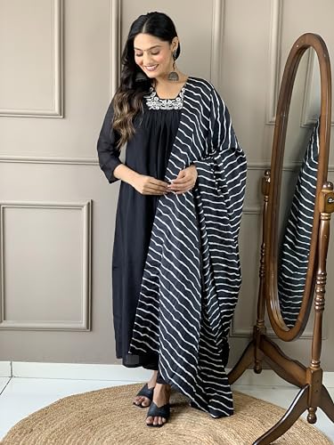 Image of Naixa Women's Silk Chifon Embroidered Flared Kurta with Pant and Dupatta Set