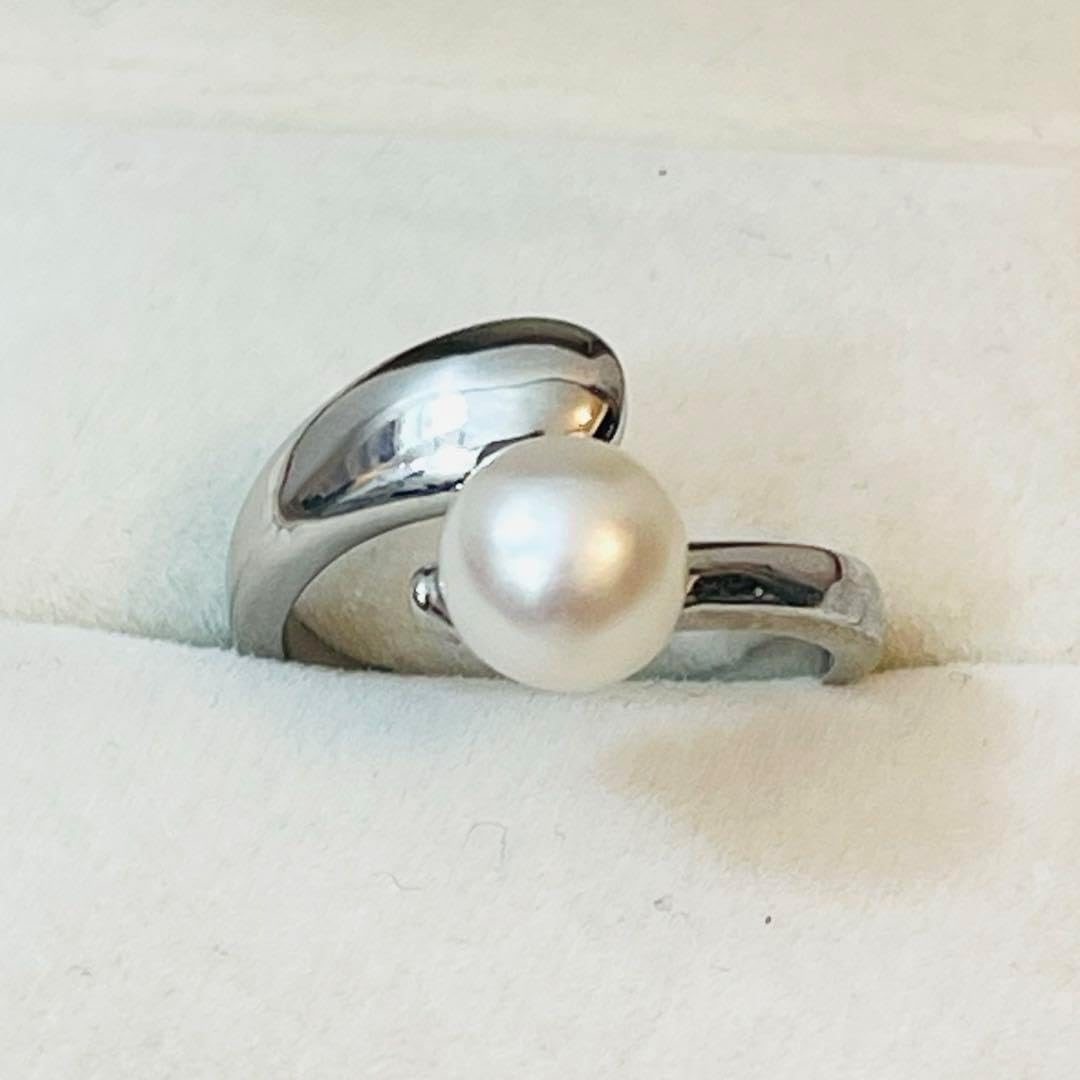 TRUSSARDI　トラサルディ　ロゴ　コンビリング　シルバー925　K18 TRUSSALDI トラサルディ K18 シルバー コンビ リング 指輪 - メルカリ