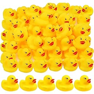Voarge 50 piezas de goma Ducky juguetes de baño clásicos patitos chirridos para la bañera, juguetes de baño para grandes y pequeños, mini pato, juguetes de bañera para ducha, cumpleaños, artículos de