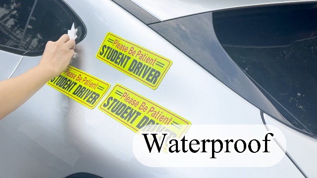 Image of SINGARO New Driver Magnet for Car, 3Pcs Magnetis Automobile Bumper Stickers, Car Exterior Accessories, New Driver Vehicle Safety Signs(Red Border)