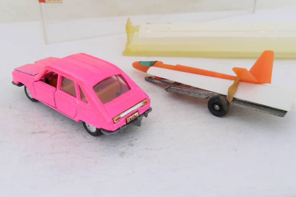 Amazon | majorette RENAULT 16 + PLANEUR ルノー グライダー牽引 箱付