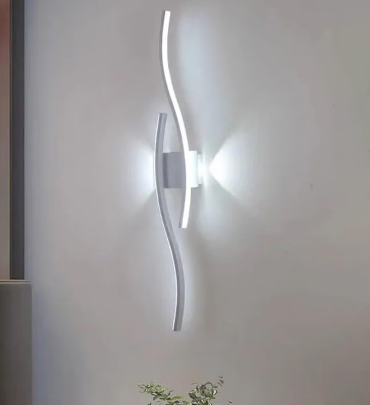 Applique da Parete LED Interno, Moderna Bianco Lampada da Parete soggiorno Linea Lunga Up Down Lampada a Muro Alluminio 3 Colori Dimmerabili per Camera da Letto Soggiorno Corridoio 60cm