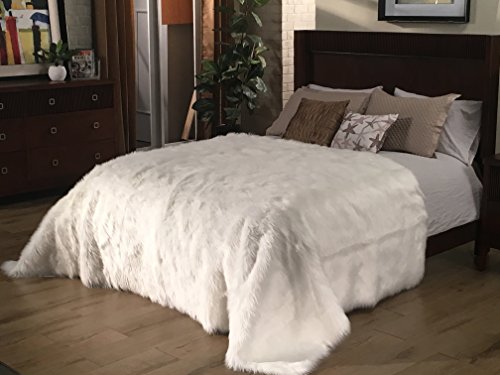 Super Soft Faux Sheepskin Silky Shag Bedspread (King 120