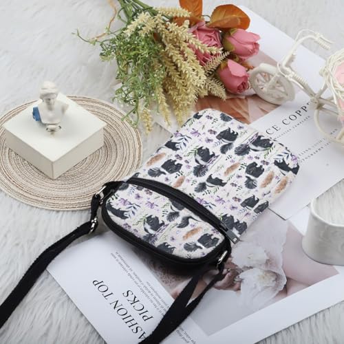 PWHAOO Skunk Lover Gift Skunk Design Crossbody Bag Skunk Fan Travel Bag Skunk Merch4