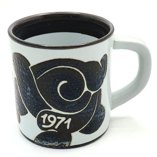 Amazon.co.jp: ロイヤルコペンハーゲン 1971年 イヤーマグカップ S 