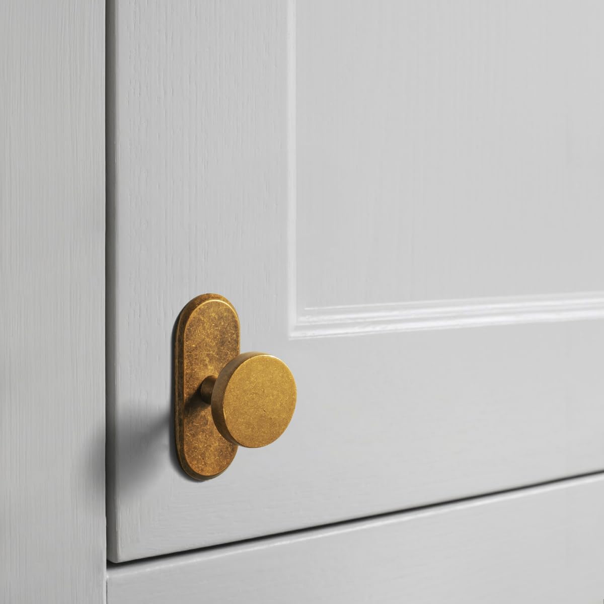 6 Pack Antique Brass Cabinet Knobs with Backplates, Vintage Drawer Knobs for Dresser, Mid Century Modern Kitchen Cabinet Pulls, Aged Bronze Decorative Furniture Hardware for Cupboard