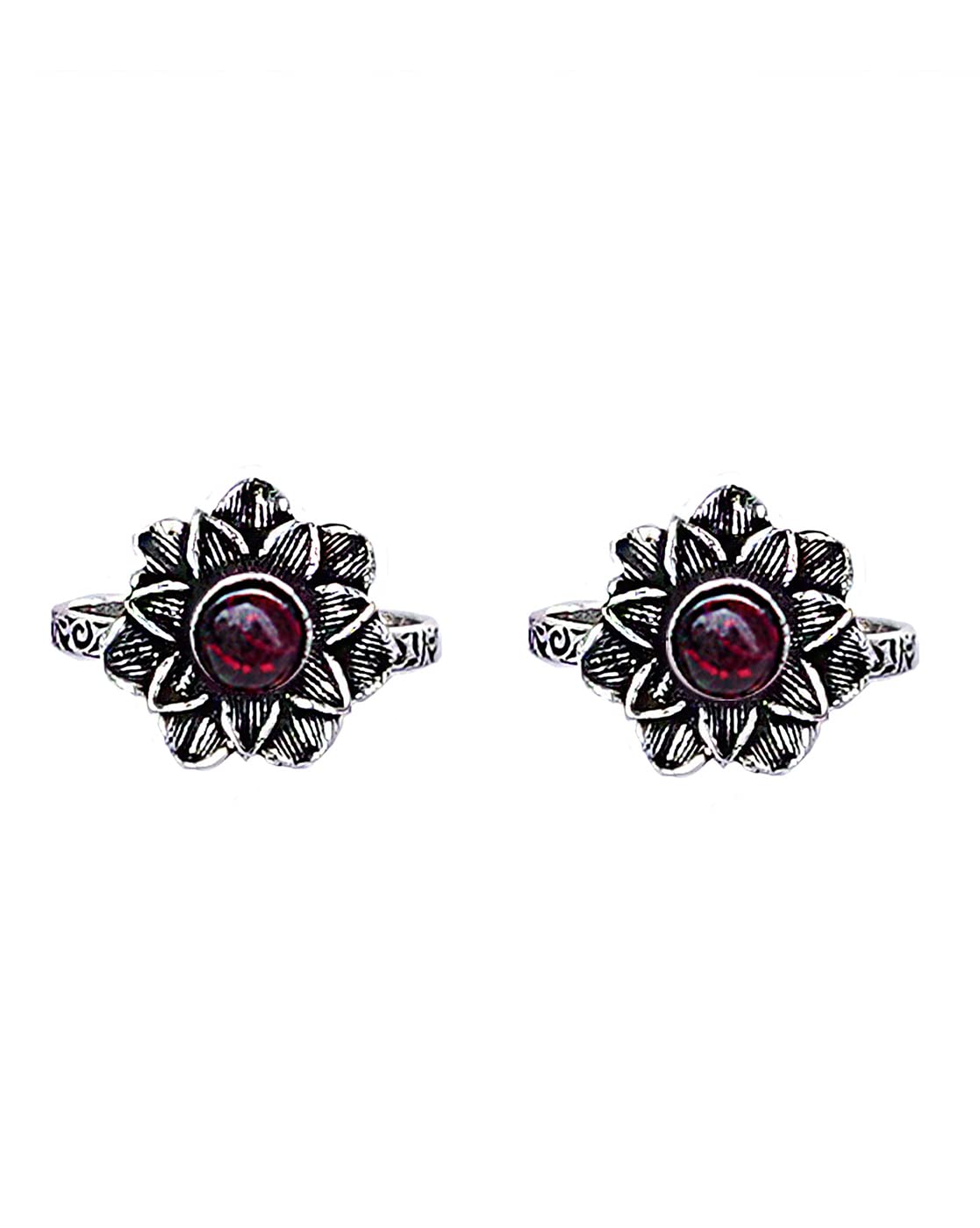 TEEJH Kayra Red Stone Silver Oxidised Toe Rings for Women (B09J52S17V) Amazon Price History, Amazon Price Tracker