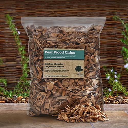 Hickory BBQ Smoker Wood Chips Jumbo 4.5 Litre Bag (24 Great Flavours 100% Natural Nothing Added) Smoking Food in a Smoker/BBQ - Many from our own Woodland (Hickory)