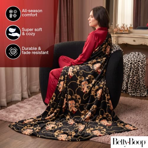 Image of Franco Betty Boop Cheetah Throw Blanket, Super Soft Cozy Plush Bedding, 70 inch x 50 inch, (Officially Licensed Product)