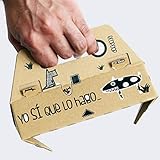 Ecopoop es un recogedor de cartón reciclado y biodegradable