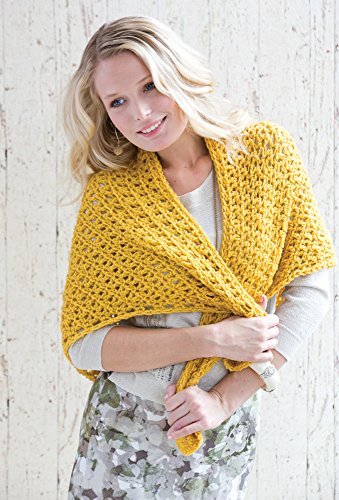 Vanna White Wrapped In Love: 12 Shawls & Wraps ... 1938867467 Book Cover