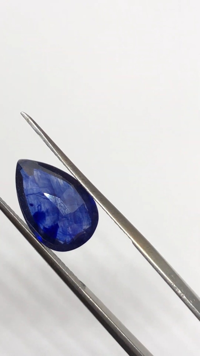 Pas de réserve - Saphir bleu verdâtre profond - 6.02 ct