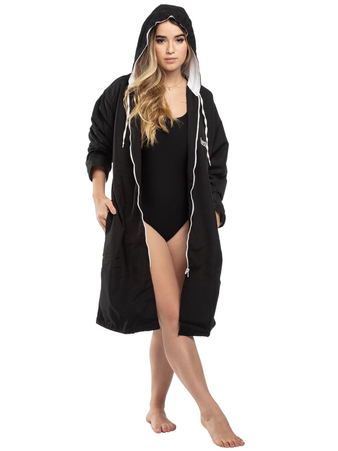 Roupão De Natação Best Fit Adulto Preto (GG) em promoção! Veja a oferta e mais achadinhos de Moda íntima 2 Hoje é o melhor dia para comprar Roupão De Natação Best Fit Adulto Preto (GG) com aquele preço maroto! Promoção! Aproveite a oferta! 2