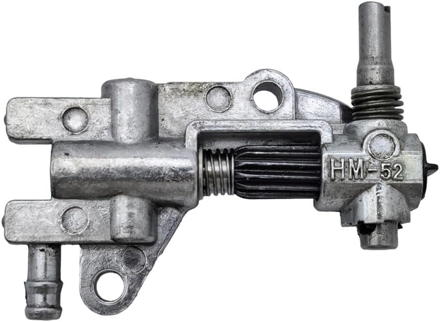 1pc Oil Fit for 4500 5200 5800 45CC 52CC 58CC 2-Stroke Chainsaw Part