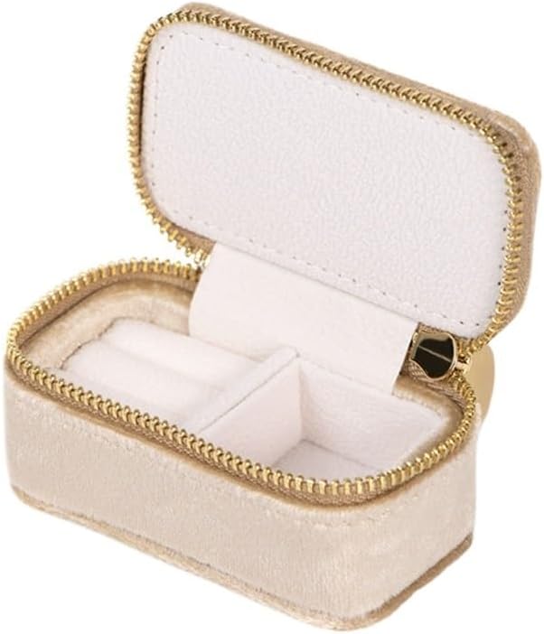 Small Flannelette Mini Jewelry Box Portable(D)