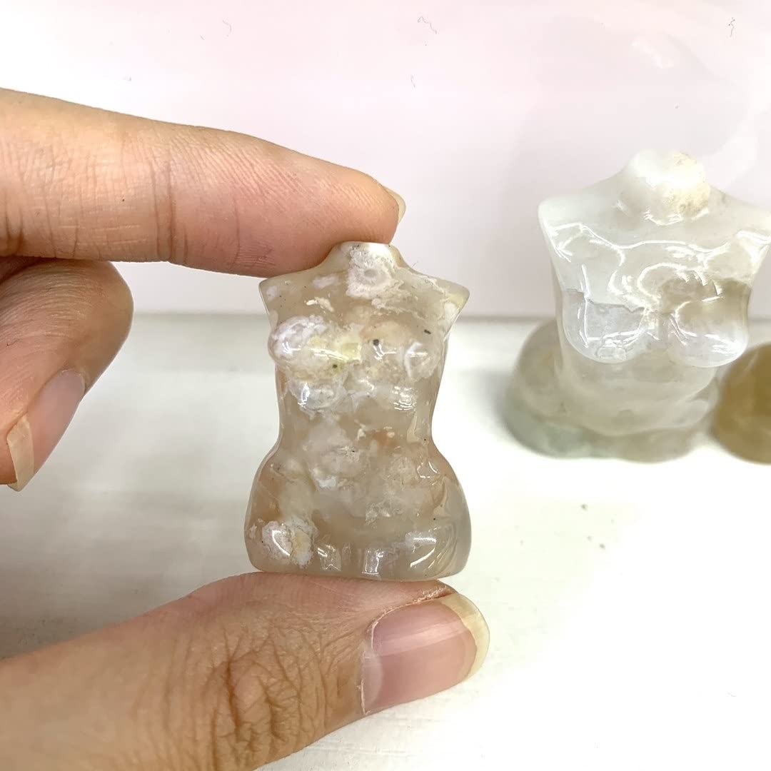 Cristal sculpté d'agate de cerise pour une ambiance zen et une décoration de salon tendance