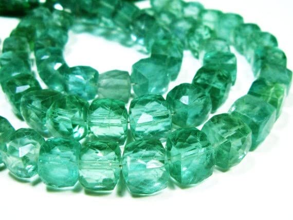 Fluorite verte en cubes facettés perles 7-9mm LKBEADS pour création bijoux