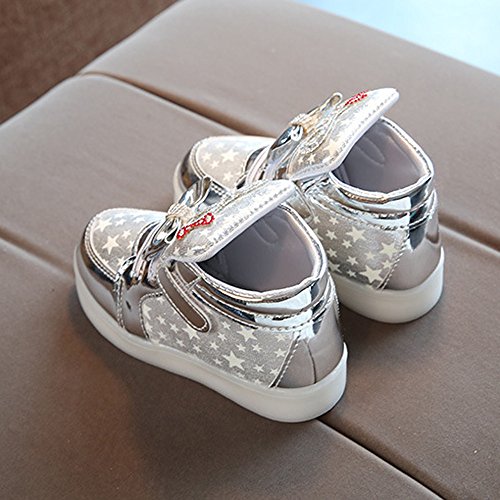 Toddler Girls Light Up Flat Sneakers Sequins Slip On Loafers Flashing LED Casual Squeaky Star Luminous Shoes2